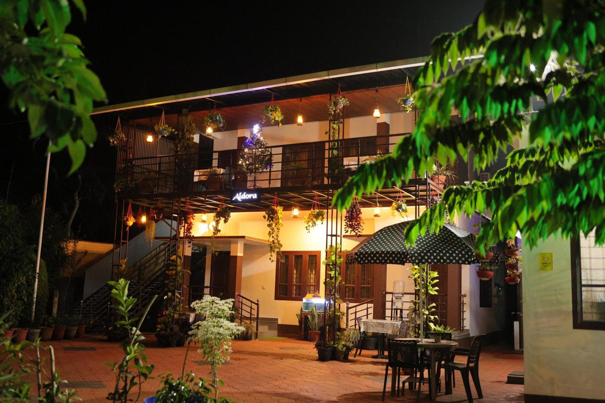 Aldora Holiday Homes Vythiri Buitenkant foto